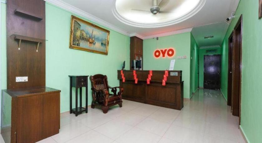 Oyo 89759 Gold Jerantut Hotel Ngoại thất bức ảnh